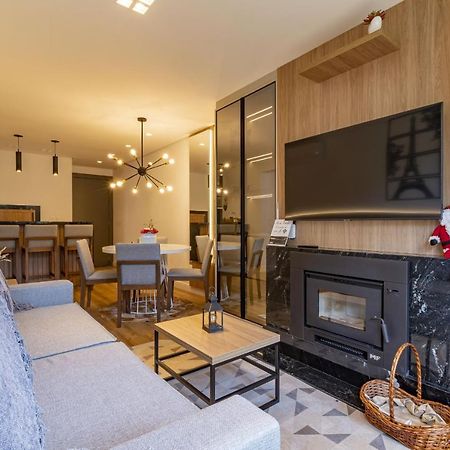 Rosa Edificio Bav Apartman Gramado Kültér fotó
